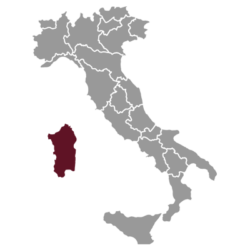 Coltivazione, antica, ma grazie ad uno scambio culturale attivo con Toscana, Francia e soprattutto Piemonte alcune zone come la centrale Ogliastra e la nordica Gallura hanno sviluppato aziende a partecipazione di imprenditori del continente.